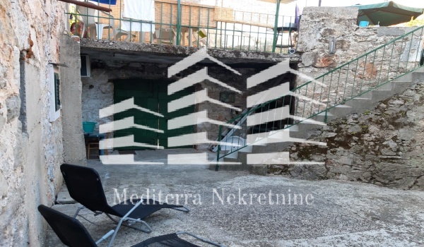 Vrbanj, HR, ,2 BathroomsBathrooms,Kuća za renovaciju,Za prodaju,1026